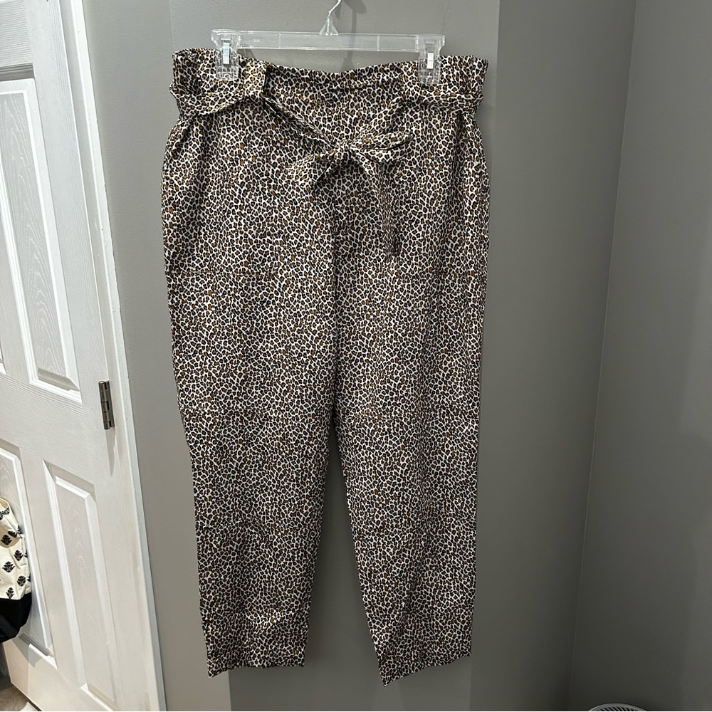 Banana Republic Animal Print Pant-Lg